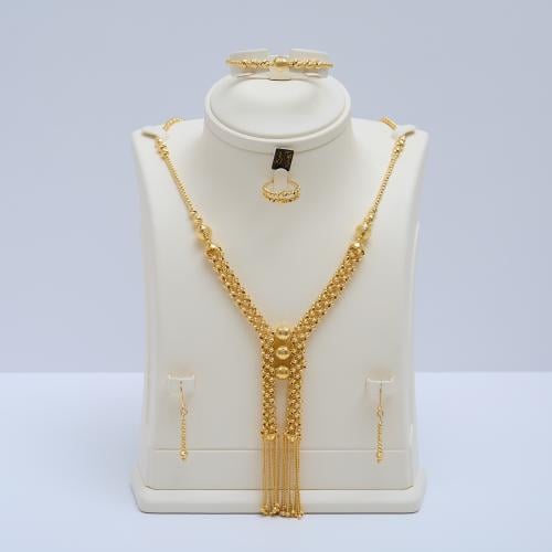 طقم ذهب فخم تصميم دوريكا