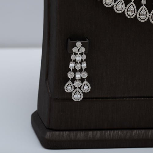 طقم ذهب للعروس تصميم شبكة