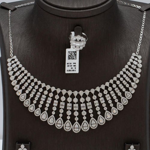 طقم ذهب للعروس تصميم شبكة