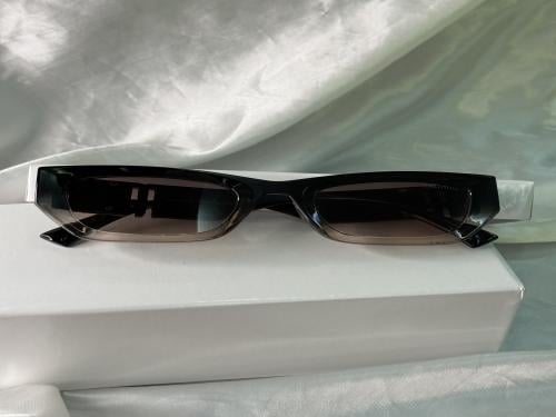 نظارة ميو ميو