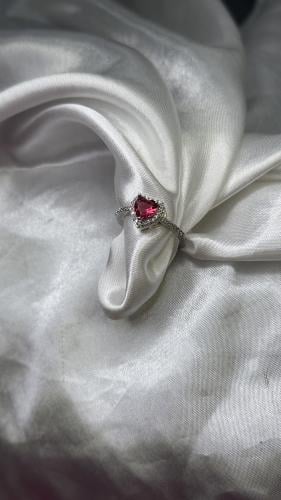 خاتم قلب صغير