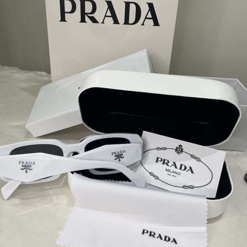 نظارة برادا