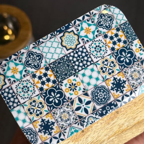 مبخرة مع صندوق صغير ديكور خزفي