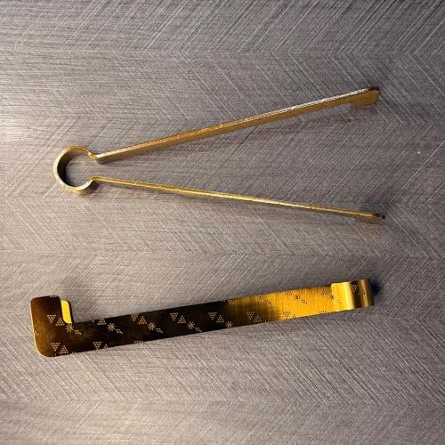 ملقاط فحم بتطريز