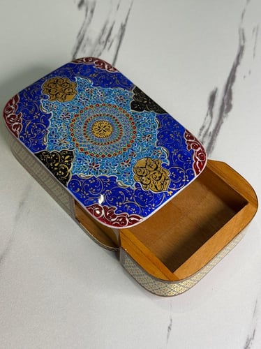 صندوق مغناطيس ايراني نحت يدوي