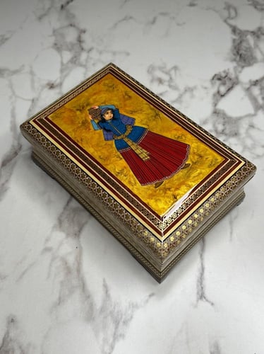 الراحلة من كاشان