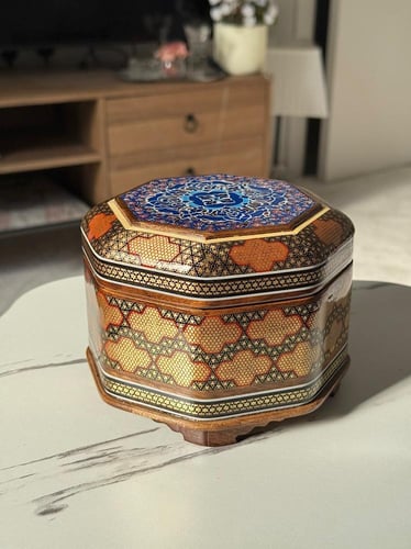 صدى الياقوت