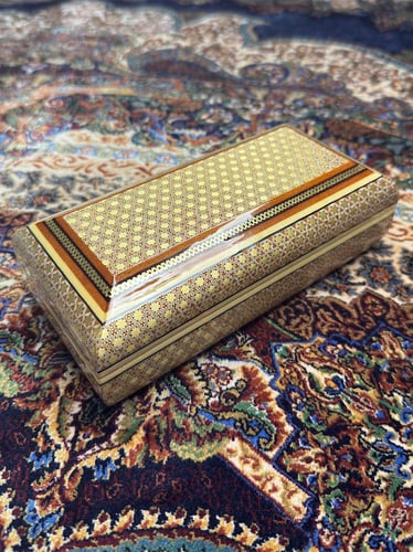 صندوق البهاء الذهبي
