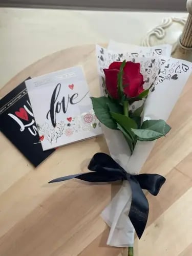 A message of roses