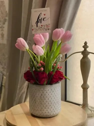 A bouquet of moments of love