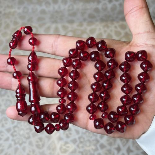 سبحة زعفرانية عنابية