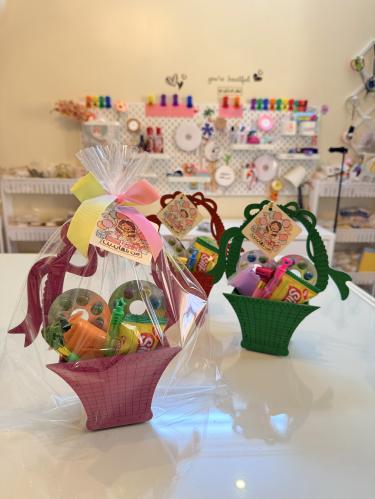 خشبيات السلة الملونه