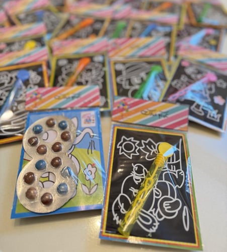 عيديات لعبة خدش الالوان