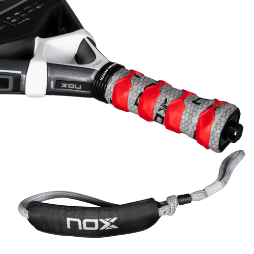 Nox Quantum 12K Carbon 2025 Padel Racket