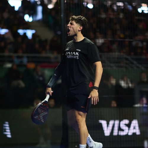 Floky NO STRAIN Sleeve X TAPIA أكمام ضاغطة ووقائية