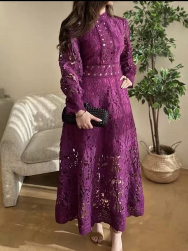 فستان للنساء الوقوف طوق طويلة الأكمام