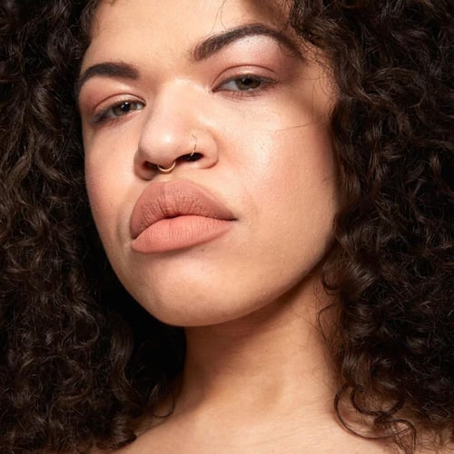 نكس - احمر شفاه كريمي سوفت مات 04 لندن 8 مل