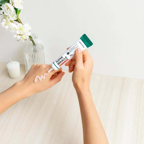 سوم باي مي - كريم سوبر المعجزة لعلاج البقع 30 مل