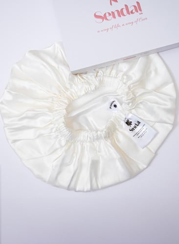 مجموعة حرير السندال - أف وايت