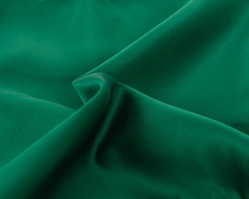 علم المملكة قماش ذهبي مطرز - داخلي