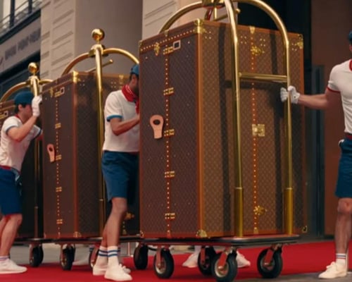 عربة نقل عفش فنادق فضي صغير