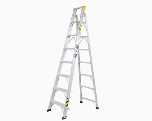 سلم مزايا المنيوم عالي الارتفاع