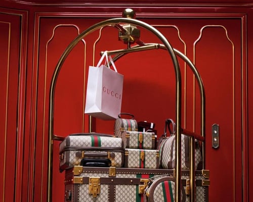 عربة نقل عفش فنادق فضي صغير