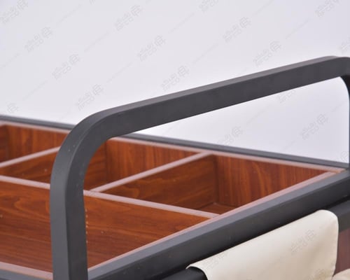 عربية نظافة خشب