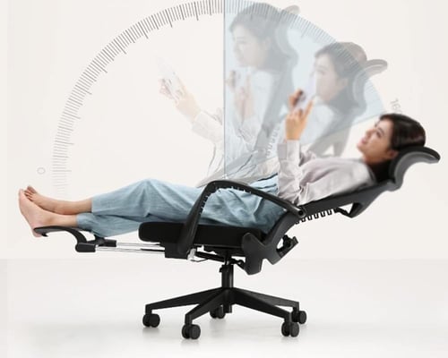 كرسي مكتبي شبكي بمسند للقدمين