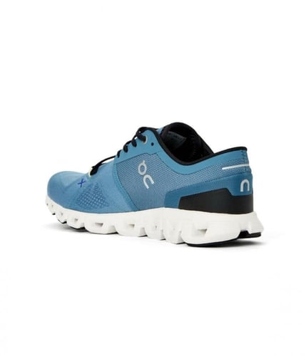 On Running Cloud X 3 light blue