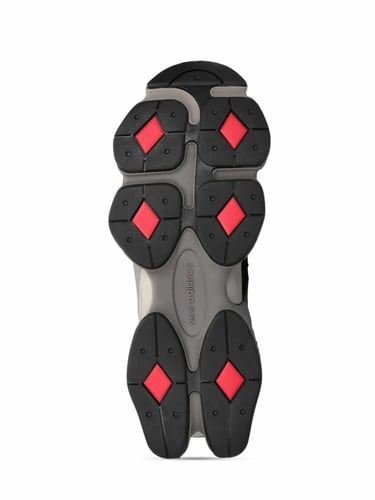 حذاء نيوبالانس New Balance 9060 black