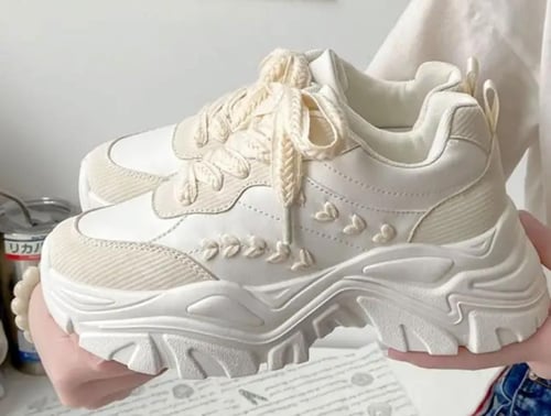 حذاء كاجوال نسائي