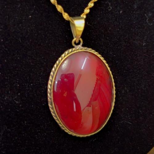 A pendant with the Salasal copper