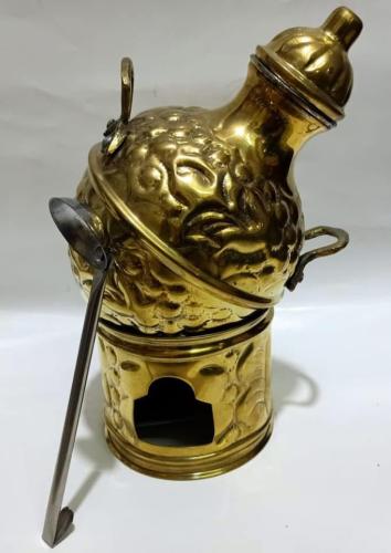 A jar of your worth, the fava beans, yellow brass, pure, small