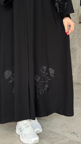 عباية ليالي