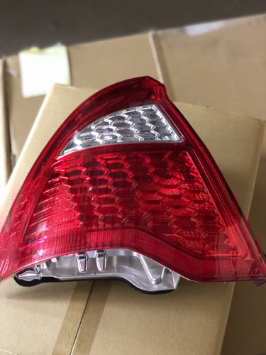 اسطب خلفي فيـوجن