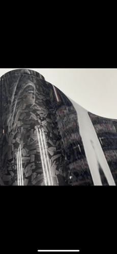 تجليدة الكاربون فايبر بالمتر