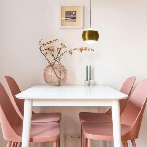 علاقي ليد ذهبي