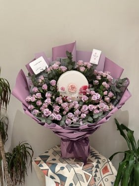 شوكلاته بستاني فاخرة و ورد