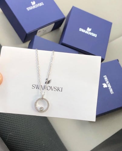 سلسال سوارفسكي و ورد | Swarovski necklace and rose...