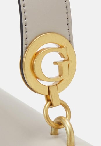 شنطة من جيس