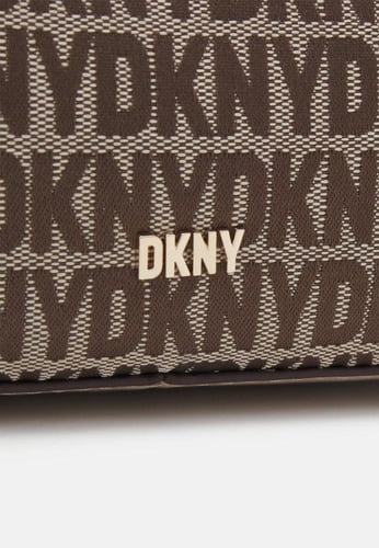 شنطة من دكني