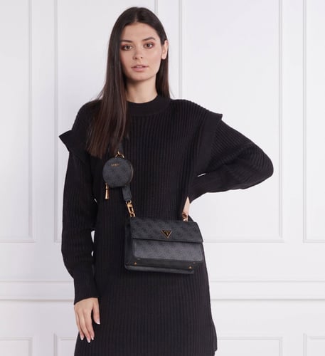 شنطة من جيس