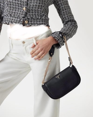 شنطة من جيس