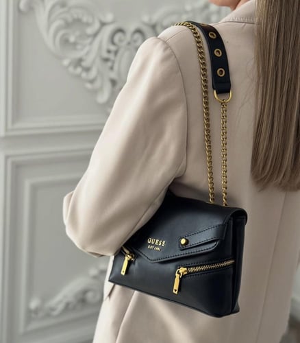 شنطة من جيس