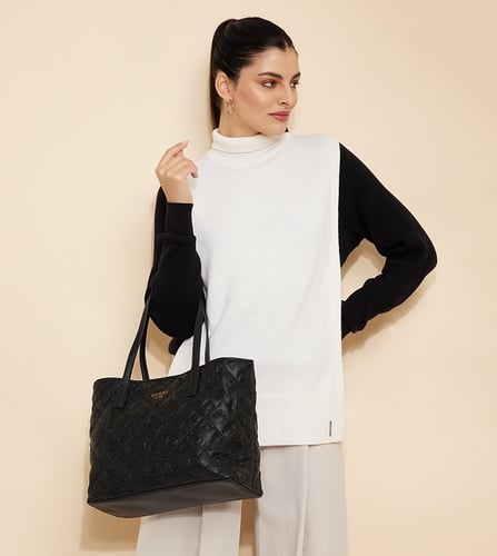 توت باق من جيس