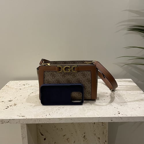 شنطة من جيس