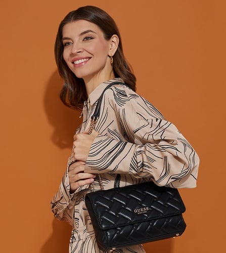 شنطة من جيس