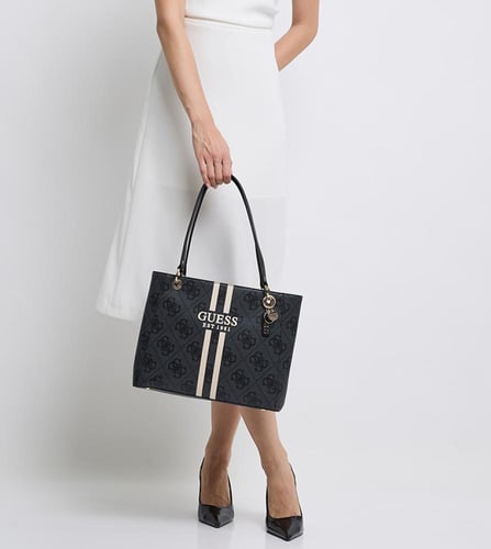 توت باق من جيس