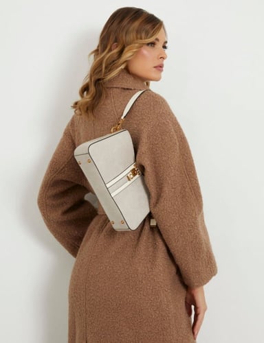 شنطة من جيس